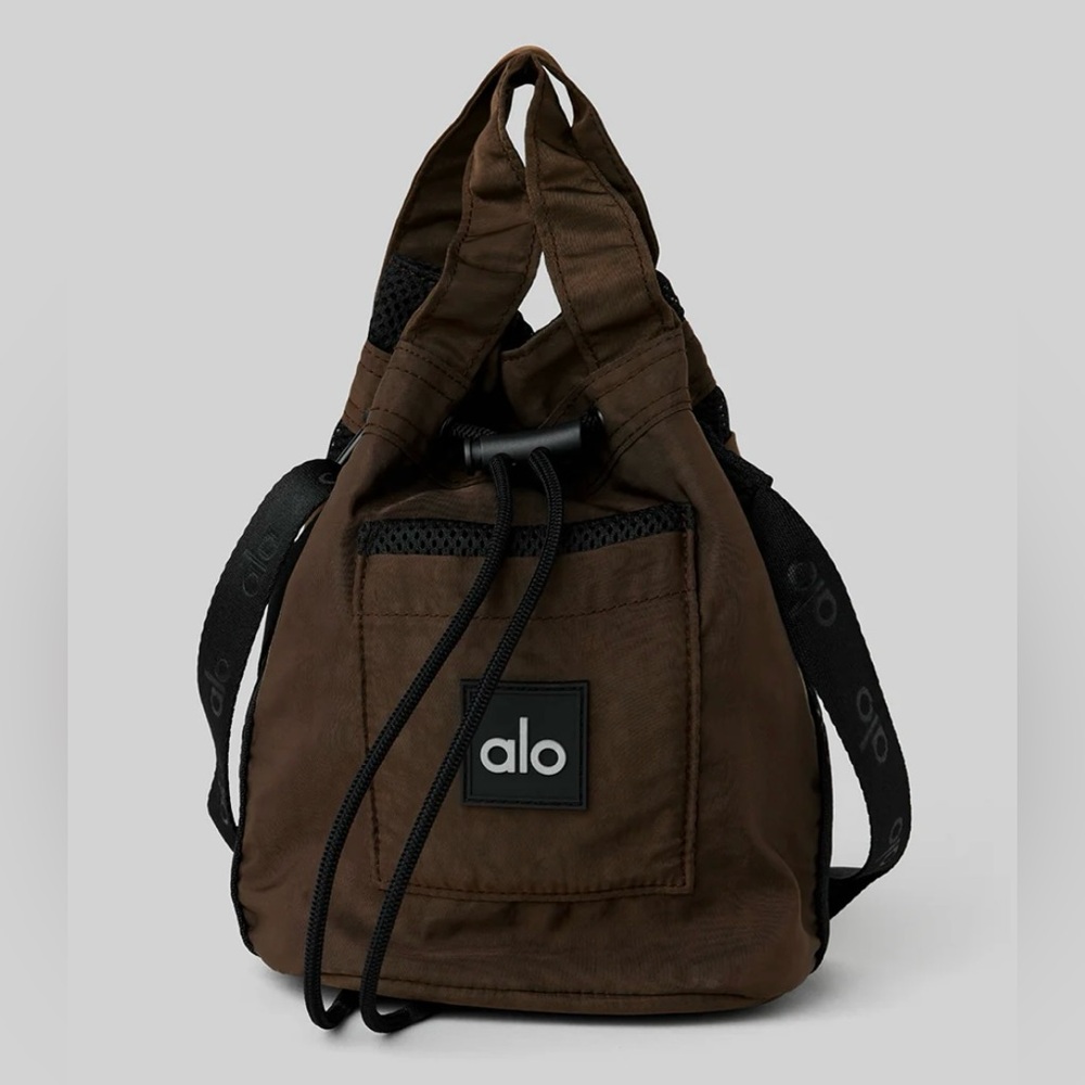 Alo Yoga Cross Body/Water Bottle Bag Brown